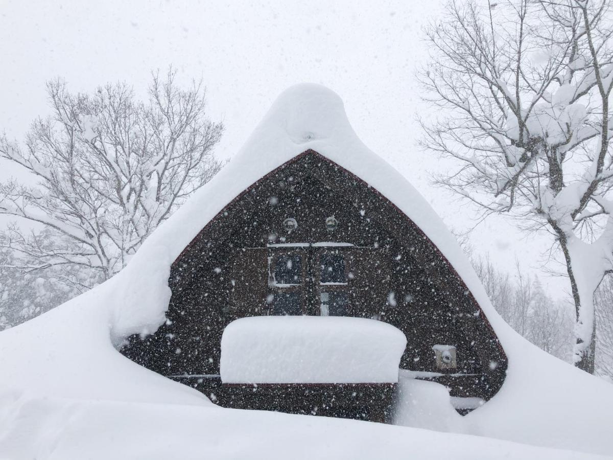 Hotel Nabekura Kougen Heights Mori-No-Ie Iiyama Exterior foto