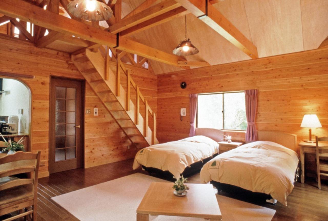 Hotel Nabekura Kougen Heights Mori-No-Ie Iiyama Exterior foto